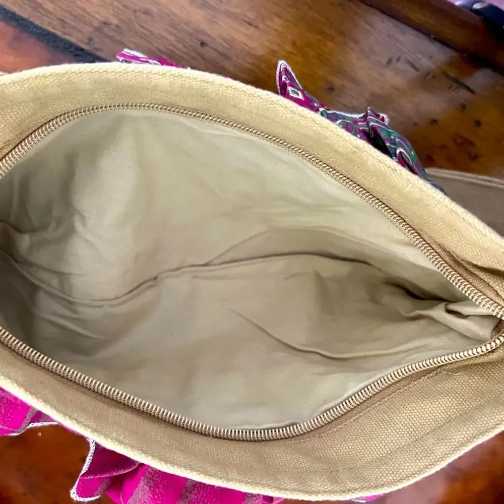 Ruffles clutch bag! NWOT